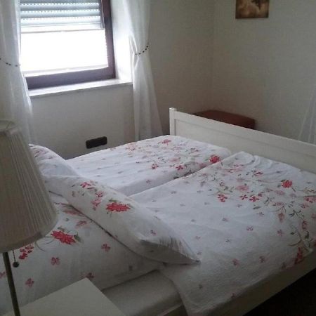 Ferienwohnung Doerfler ไบรอยท์ ภายนอก รูปภาพ